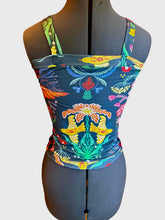 Load image into Gallery viewer, Heart flower Patchwork Top small