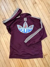 Load image into Gallery viewer, Antelope Adidas large