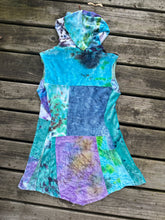 Load image into Gallery viewer, Love Each Other Tunic