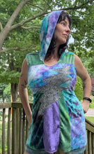 Load image into Gallery viewer, Love Each Other Tunic