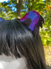 Load image into Gallery viewer, Clip in Bear ears