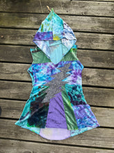 Load image into Gallery viewer, Love Each Other Tunic