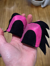 Load image into Gallery viewer, Clip in Bear ears