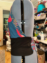 Load image into Gallery viewer, 3x Donut flower Halter Top