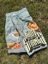Load image into Gallery viewer, 34” Billy Strings sand piper shorts
