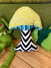 Load image into Gallery viewer, 3rdEYE 13 points mushroom pillow
