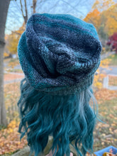 Load image into Gallery viewer, Witchy Beanie &amp; leg warmer set!
