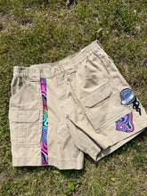 Load image into Gallery viewer, 34” Cargo Drips Shorts (Copy)
