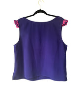 Load image into Gallery viewer, Cicada Tank top size 16
