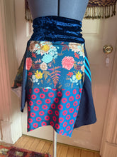 Load image into Gallery viewer, Patchwork Phairy skirt 30-34” waist
