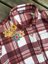Load image into Gallery viewer, Lions Roar Phish flannel ladies large
