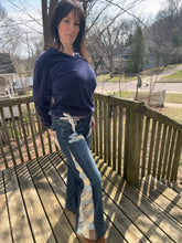 Load image into Gallery viewer, Hare Hare wide leg denim jeans size 30
