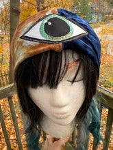 Load image into Gallery viewer, 3rd eye Beanie
