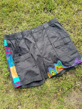 Load image into Gallery viewer, 44” Driph cargo shorts (Copy)
