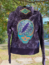 Load image into Gallery viewer, Inside straight GD lululemon size 8

