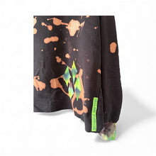 Load image into Gallery viewer, Alien Girl medium-XL
