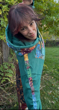 Load image into Gallery viewer, Cicada Gnomey hoodie XL

