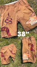 Load image into Gallery viewer, 38” Billy Snake shorts
