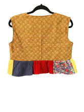 Load image into Gallery viewer, Ruffle cropped Top
