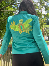 Load image into Gallery viewer, Greens Cicada Blazer Petite medium
