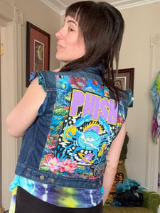 Phish Fish Vest medium